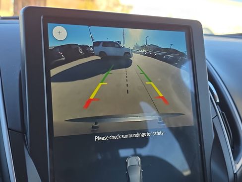 Certified 2024 Ford Edge SEL image 17