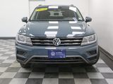 Certified 2020 Volkswagen Tiguan SE w/ Panoramic Sunroof Package image 4