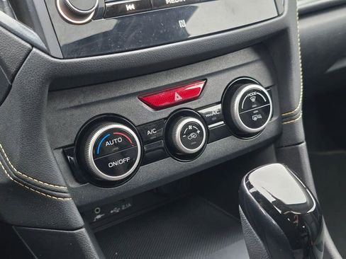 Used 2021 Subaru Crosstrek 2.5i Sport w/ Moonroof Package image 31