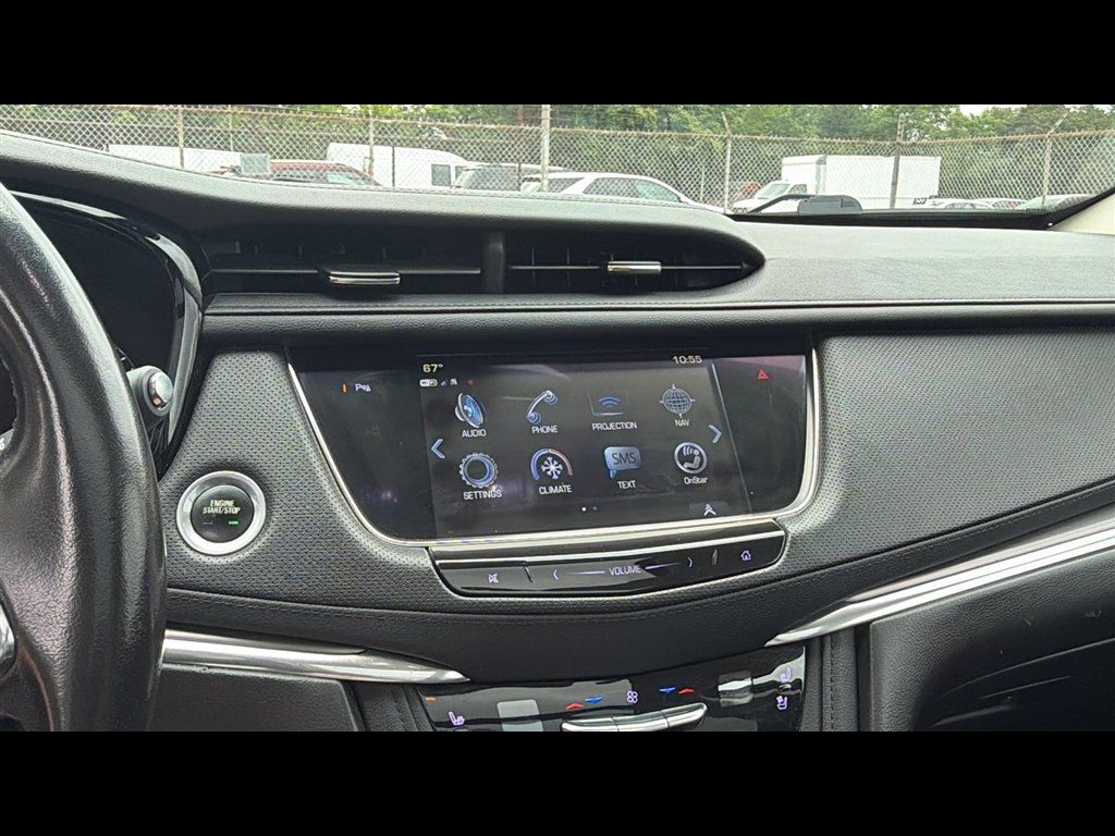 Used 2019 Cadillac XT5 Premium Luxury AWD/4WD image 18