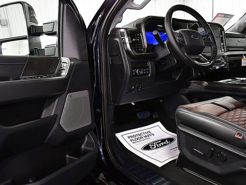 New 2025 Ford F250 Lariat w/ Lariat Ultimate Package image 19
