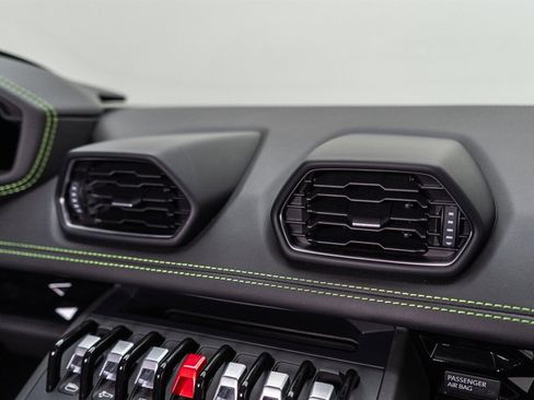Used 2020 Lamborghini Huracan EVO AWD/4WD image 50