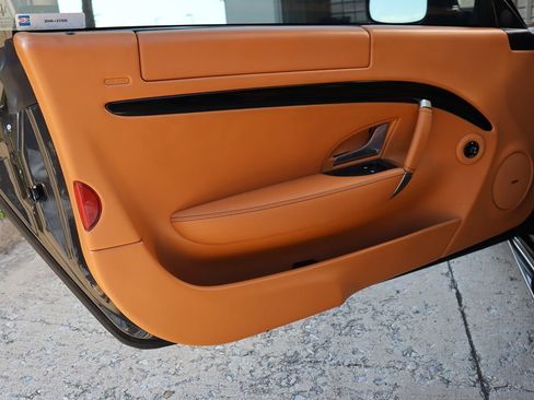 Used 2014 Maserati GranTurismo Sport image 35