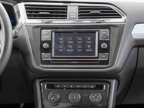 Used 2023 Volkswagen Tiguan S image 13