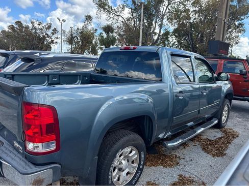 Used 2008 GMC Sierra 1500 SLE w/ Power Pack Plus RWD image 4