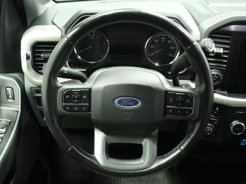 Used 2022 Ford F150 XLT w/ Equipment Group 302A High image 18