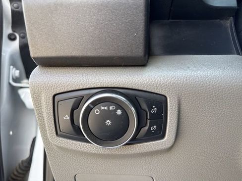 Used 2022 Ford F250 XL w/ Power Equipment Group AWD/4WD image 14