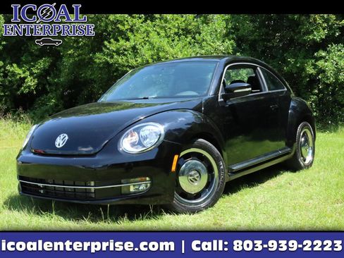 Used 2012 Volkswagen Beetle 2.5 image 1