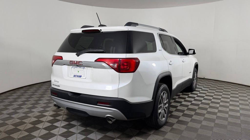 Used 2017 GMC Acadia SLE FWD image 8