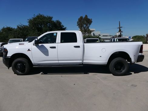 New 2026 RAM 3500 Tradesman image 6