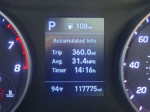 Used 2020 Hyundai Elantra Sport w/ Premium Package 02 FWD image 25