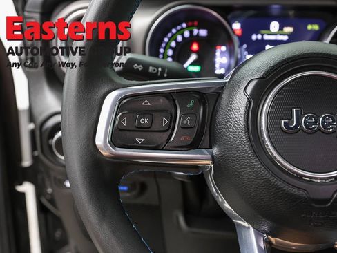 Used 2023 Jeep Wrangler Unlimited Rubicon 4xe w/ Cold Weather Group AWD/4WD image 15