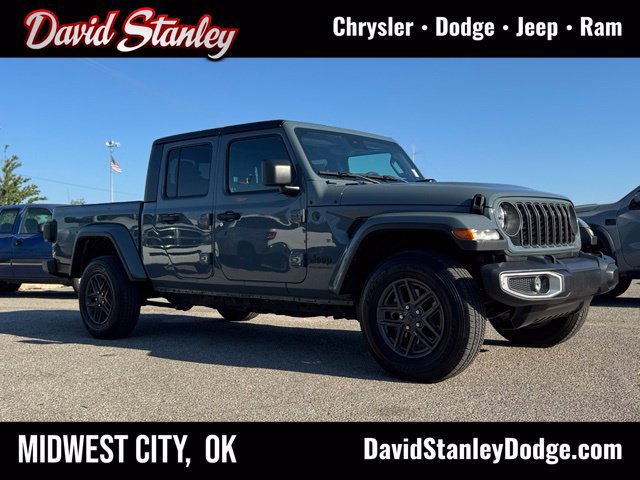 Used 2024 Jeep Gladiator Sport AWD/4WD image 1