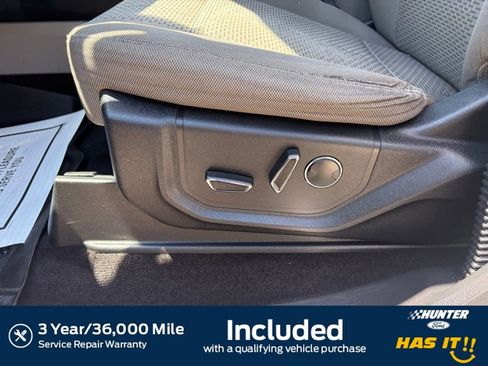 Used 2016 Ford F150 XLT w/ Equipment Group 302A Luxury AWD/4WD image 4