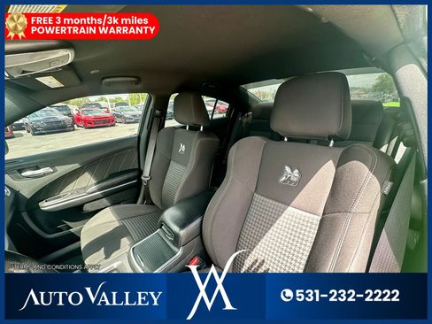 Used 2019 Dodge Charger Scat Pack RWD image 15