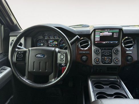 Used 2016 Ford F350 Lariat AWD/4WD image 8