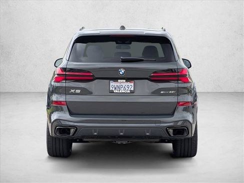 Certified 2026 BMW X5 sDrive40i w/ Executive Package RWD image 7