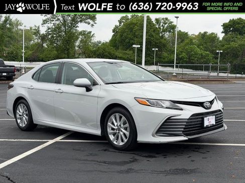 Used 2023 Toyota Camry LE FWD image 1