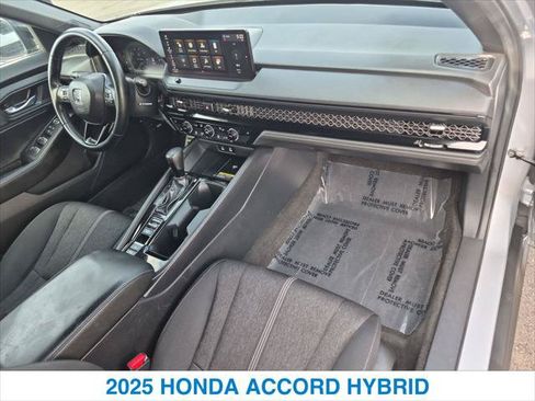 Used 2025 Honda Accord Sport image 25