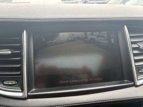 Used 2021 INFINITI QX50 Luxe FWD image 12