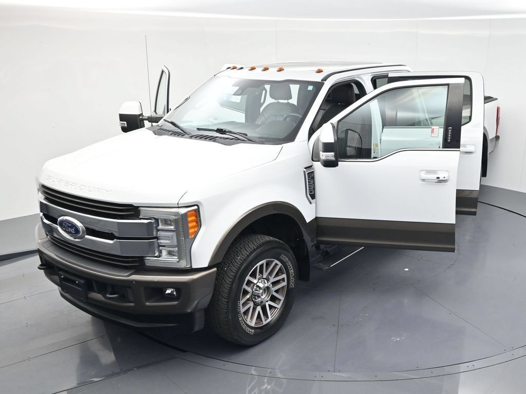 Used 2017 Ford F350 King Ranch w/ King Ranch Ultimate Package AWD/4WD image 52