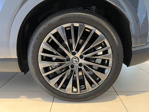 Used 2026 Lexus RX 350 AWD w/ Convenience Package image 19