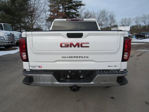 Certified 2023 GMC Sierra 1500 SLE image 4