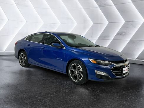 Used 2023 Chevrolet Malibu LT FWD image 1