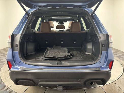 Used 2025 Subaru Forester Touring AWD/4WD image 21