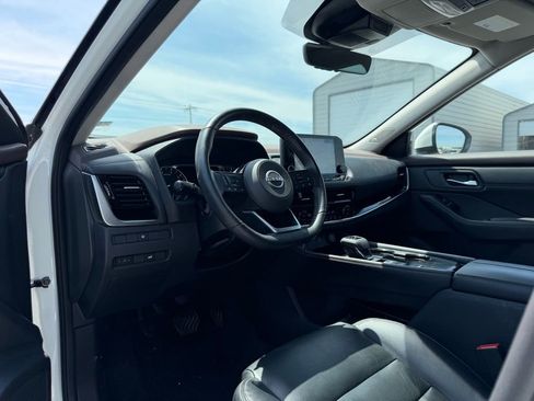 Used 2022 Nissan Rogue SL w/ SL Premium Package FWD image 11