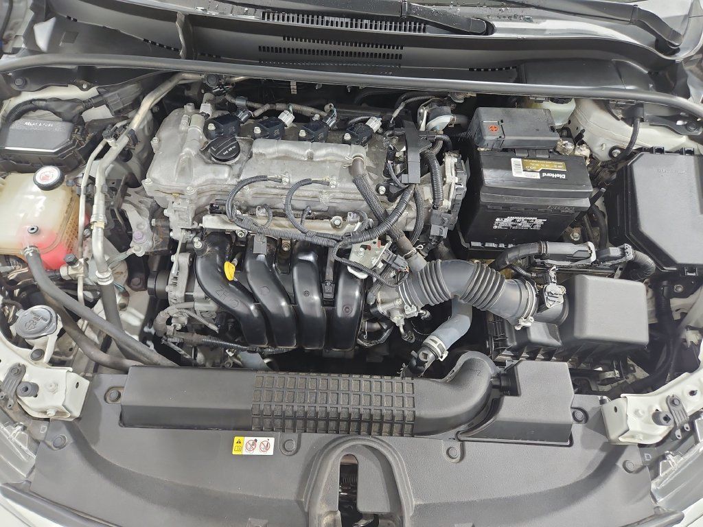 Used 2020 Toyota Corolla LE FWD image 21