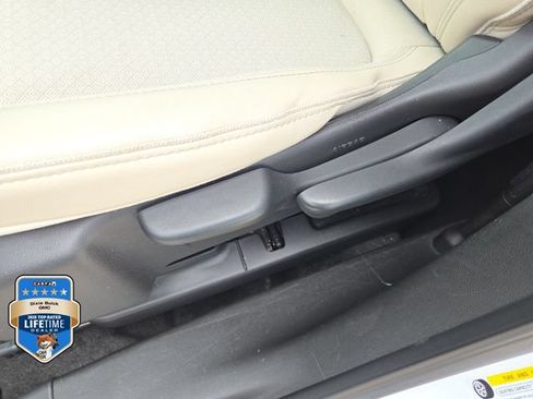 Certified 2023 Buick Encore GX Preferred FWD image 17