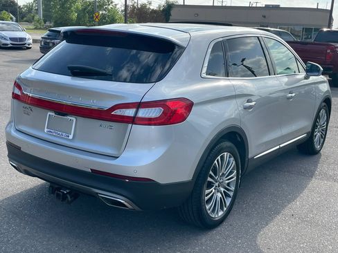Used 2017 Lincoln MKX Reserve w/ Lincoln MKX Climate Package AWD/4WD image 5