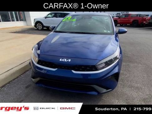 Used 2024 Kia Forte LXS image 3