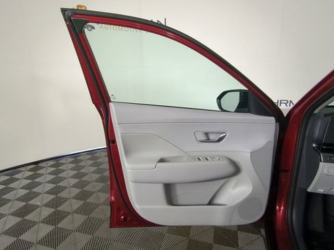 New 2026 Hyundai Kona SEL Premium image 18