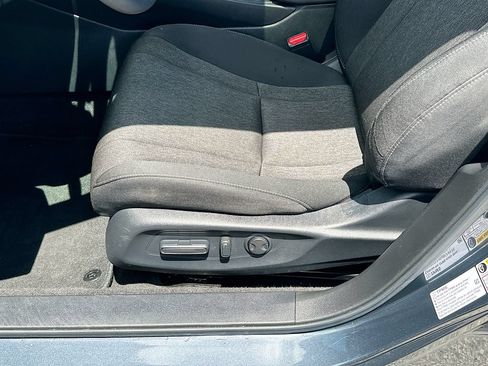 Used 2025 Honda Accord SE image 9