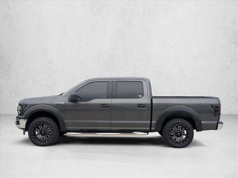 Used 2020 Ford F150 XLT image 9