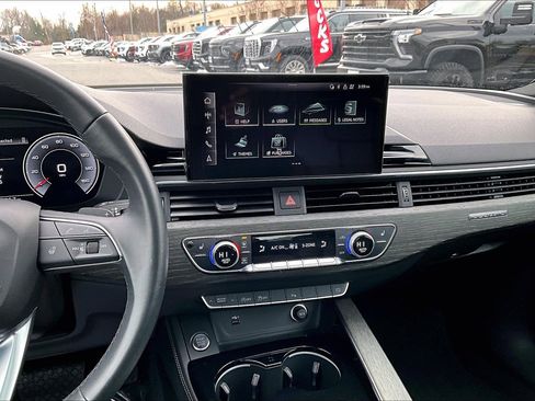 Used 2023 Audi A4 2.0T Premium Plus image 6