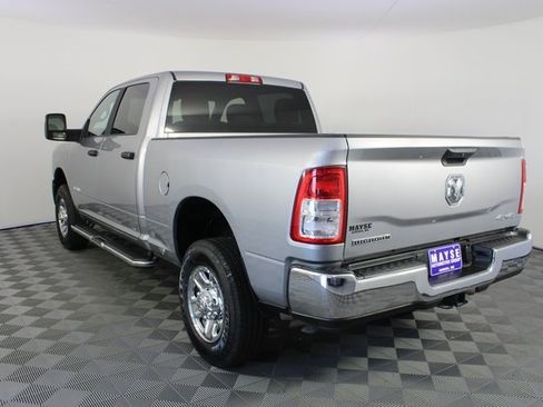Used 2024 RAM 2500 Big Horn w/ Bed Utility Group image 21