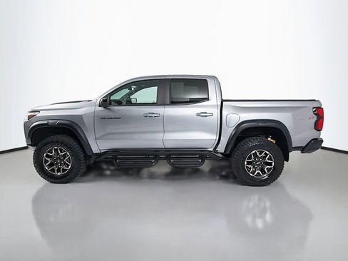 Used 2023 Chevrolet Colorado ZR2 w/ ZR2 Convenience Package III image 4