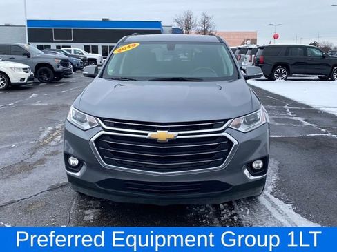 Used 2019 Chevrolet Traverse LT image 2