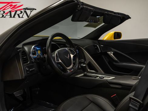 Used 2015 Chevrolet Corvette Z06 w/ 3LZ Preferred Equipment Group image 54