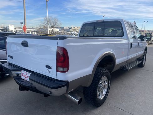 Used 2006 Ford F350 Lariat image 5