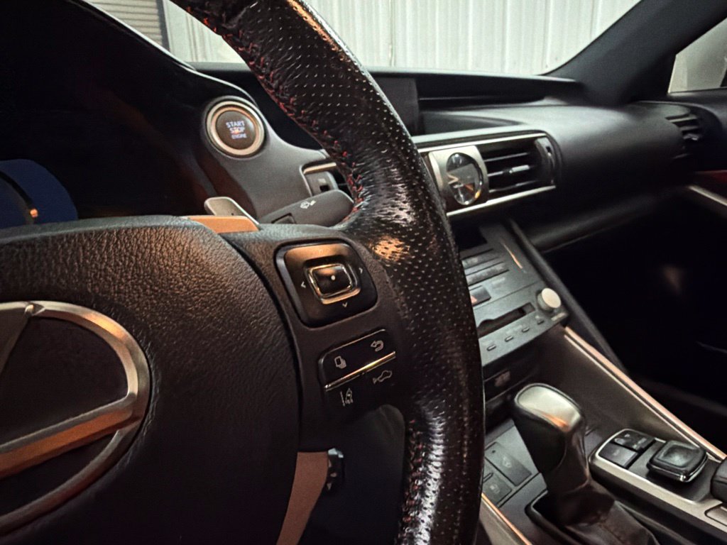 Used 2020 Lexus IS 350 F Sport w/ F Sport Package RWD image 17