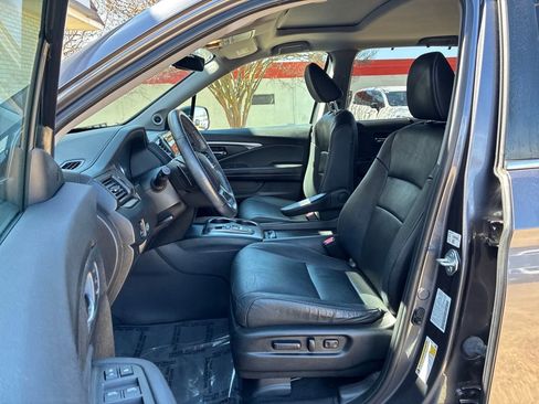 Used 2021 Honda Pilot EX-L image 9
