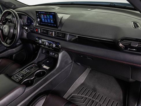 Used 2025 Honda Pilot Black Edition image 52