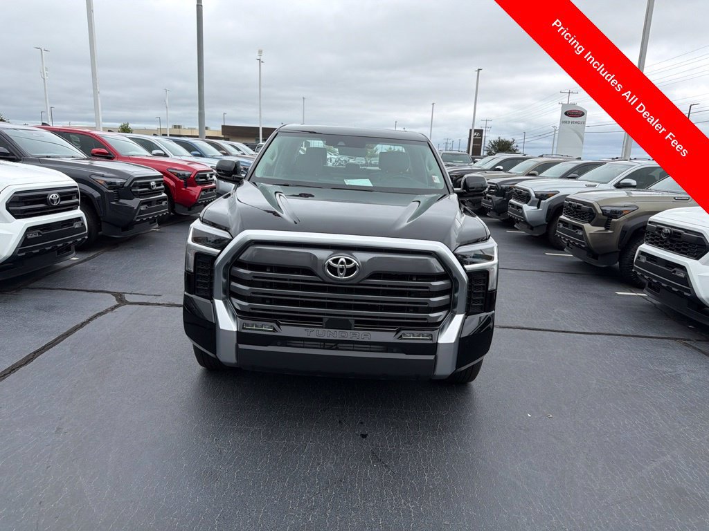 Used 2024 Toyota Tundra Limited w/ Power Package RWD image 51