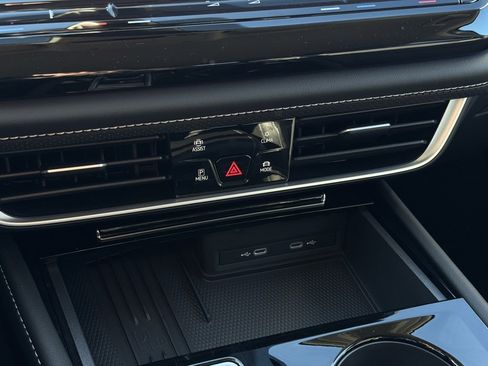 New 2026 Volkswagen Atlas SE image 34