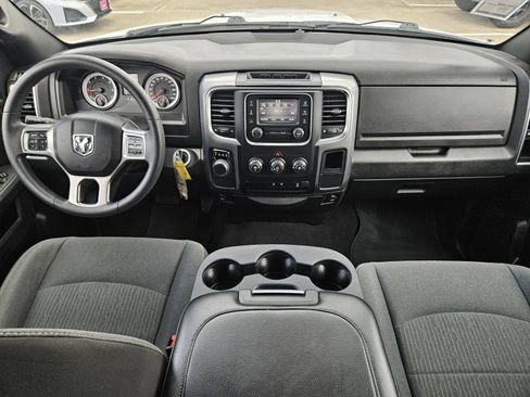 Used 2024 RAM 1500 Warlock RWD image 11