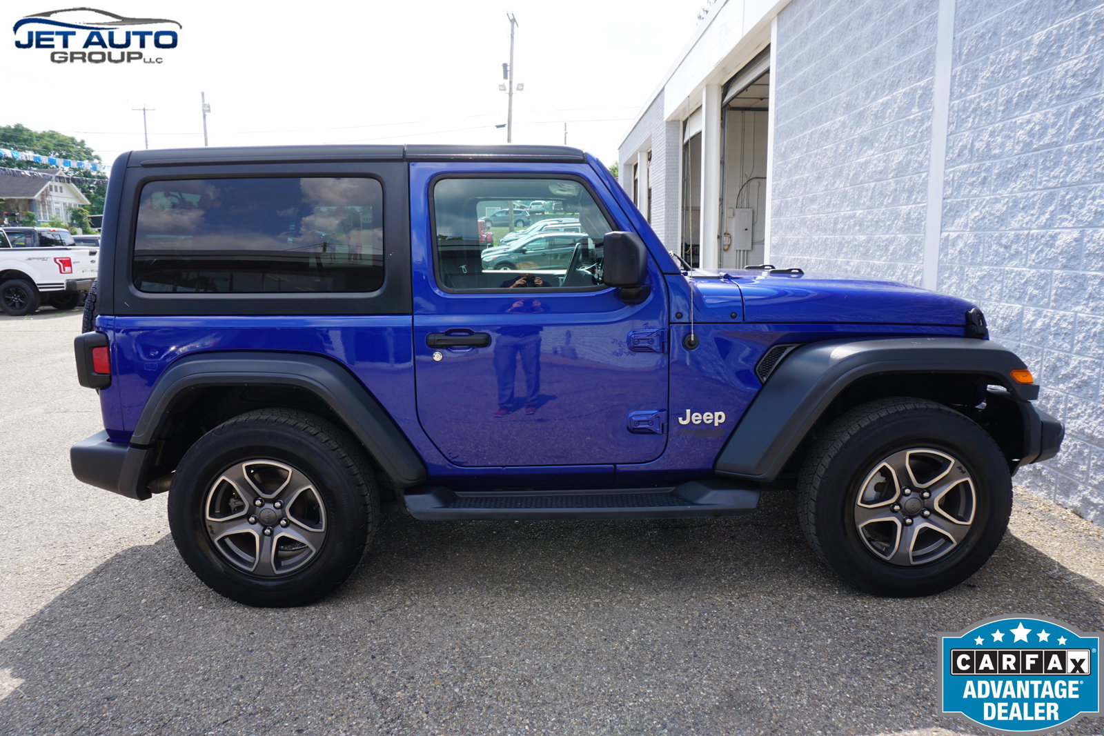 Used 2018 Jeep Wrangler Sport AWD/4WD image 12